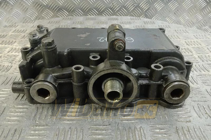 Deutz 04516135 - Radiatore olio per Macchina da cantiere: foto 1 Deutz 04516135 - Radiatore olio per Macchina da cantiere: foto 1