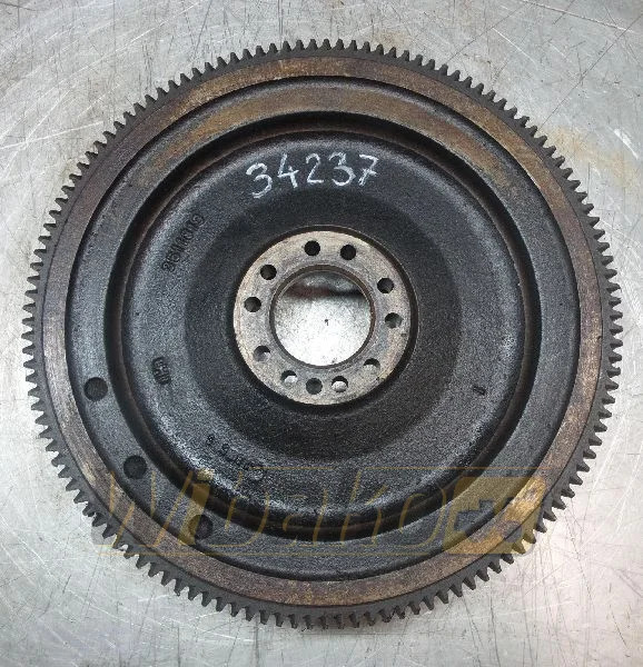 Deutz 04516521 - Volano per Macchina da cantiere: foto 1 Deutz 04516521 - Volano per Macchina da cantiere: foto 1