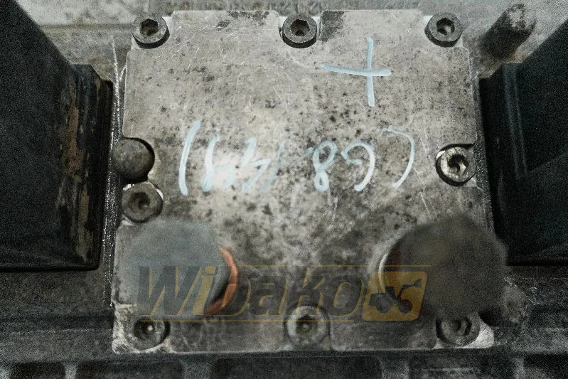 Liebherr 9076469 - ECU per Macchina da cantiere: foto 3 Liebherr 9076469 - ECU per Macchina da cantiere: foto 3