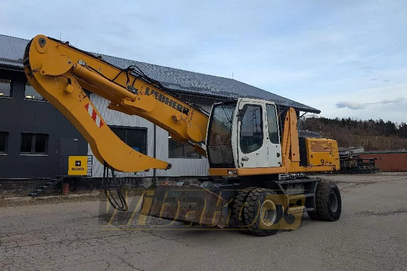 Liebherr A924C - Escavatore per movimentazione: foto 1 Liebherr A924C - Escavatore per movimentazione: foto 1