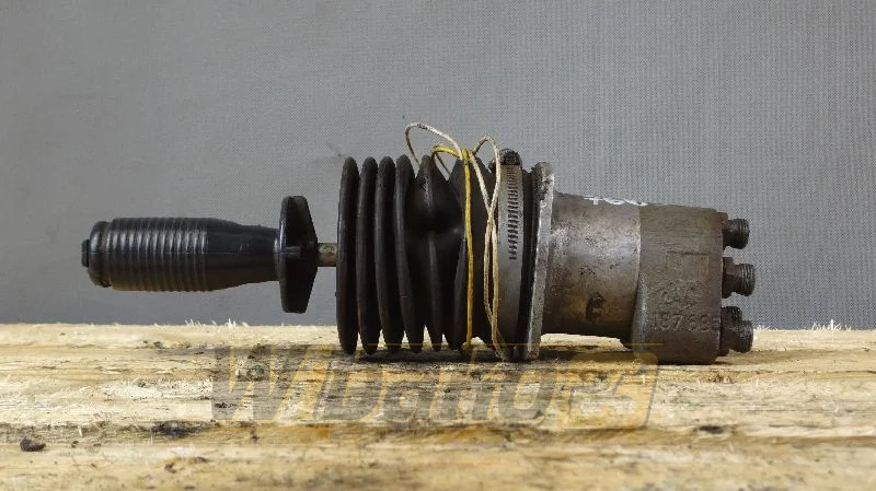 Linde 221912 000 M85 - Valvola idraulica per Macchina da cantiere: foto 1 Linde 221912 000 M85 - Valvola idraulica per Macchina da cantiere: foto 1