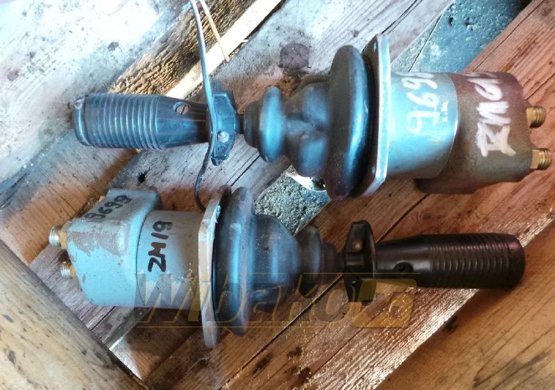 Rexroth 4TH6U12.13/1M - Valvola idraulica per Macchina da cantiere: foto 1 Rexroth 4TH6U12.13/1M - Valvola idraulica per Macchina da cantiere: foto 1