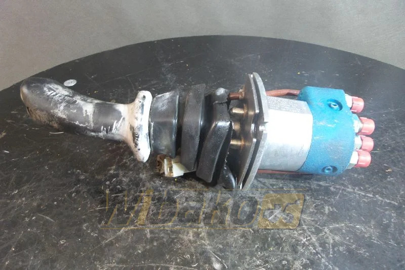 Rexroth 5TH6E52.14/YU01M05 - Valvola idraulica per Macchina da cantiere: foto 1 Rexroth 5TH6E52.14/YU01M05 - Valvola idraulica per Macchina da cantiere: foto 1