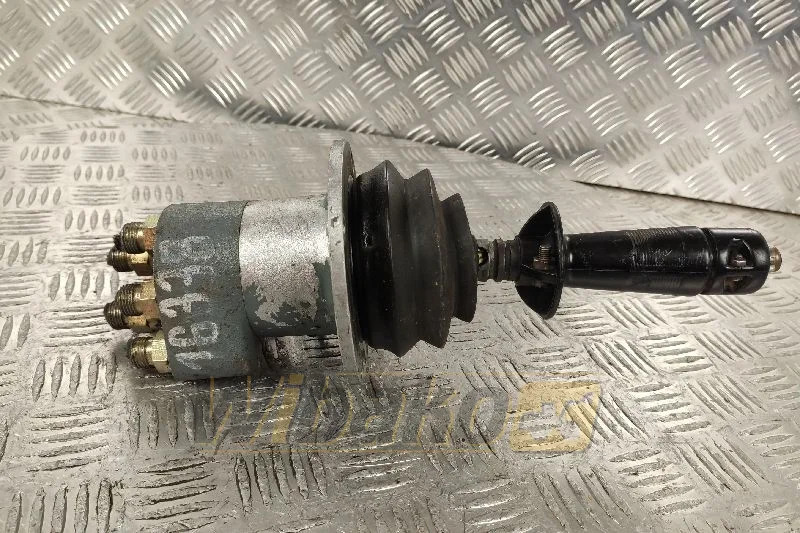 Rexroth sigma TH225898.00 - Valvola idraulica per Macchina da cantiere: foto 1 Rexroth sigma TH225898.00 - Valvola idraulica per Macchina da cantiere: foto 1