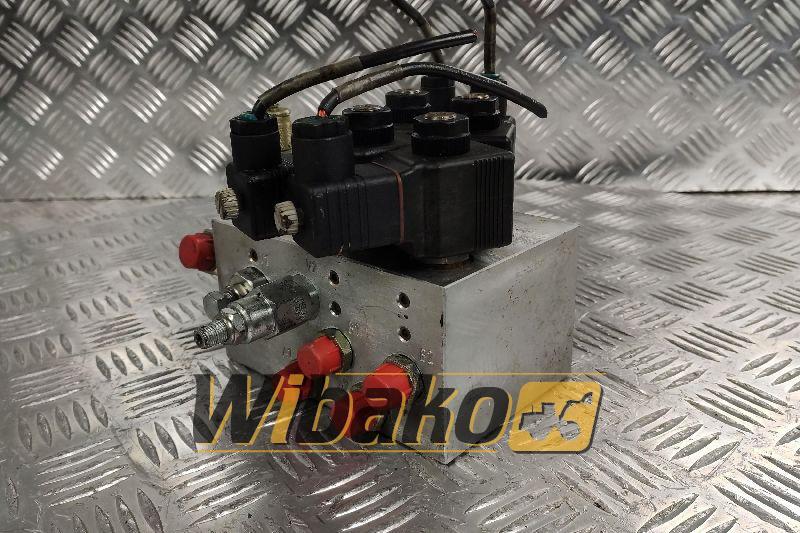 Valves set JCB JS220 116550400 / 2803GL - Valvola idraulica per Macchina da cantiere: foto 2 Valves set JCB JS220 116550400 / 2803GL - Valvola idraulica per Macchina da cantiere: foto 2