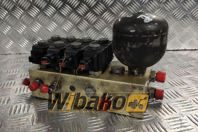 Valves set JCB JS220 MR19330 - Valvola idraulica per Macchina da cantiere: foto 2 Valves set JCB JS220 MR19330 - Valvola idraulica per Macchina da cantiere: foto 2