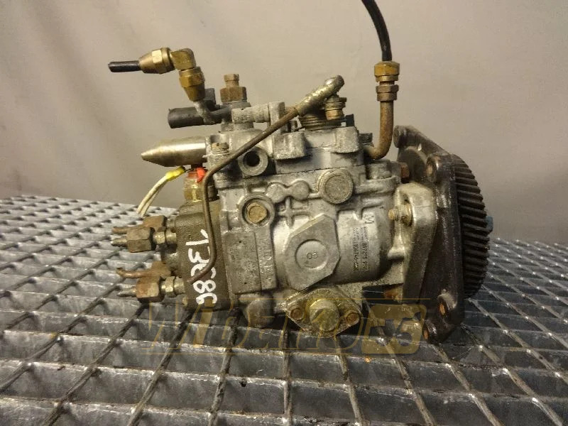 Zexel NP-VE4/11F1050LNP2162 104646-6660 - Pompa di alimentazione per Macchina da cantiere: foto 2 Zexel NP-VE4/11F1050LNP2162 104646-6660 - Pompa di alimentazione per Macchina da cantiere: foto 2