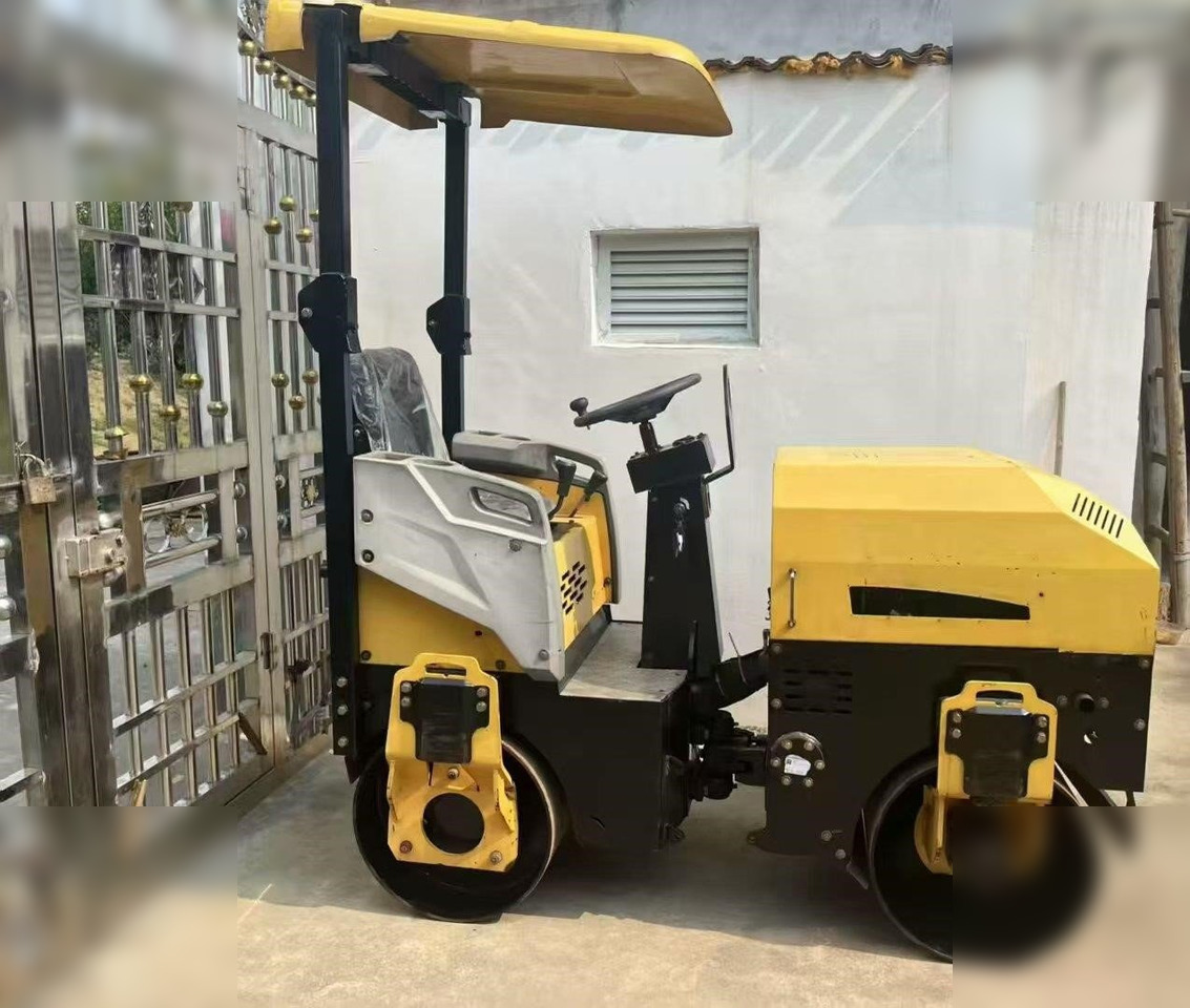 BOMAG BW80AD-3 - Rullo: foto 3 BOMAG BW80AD-3 - Rullo: foto 3