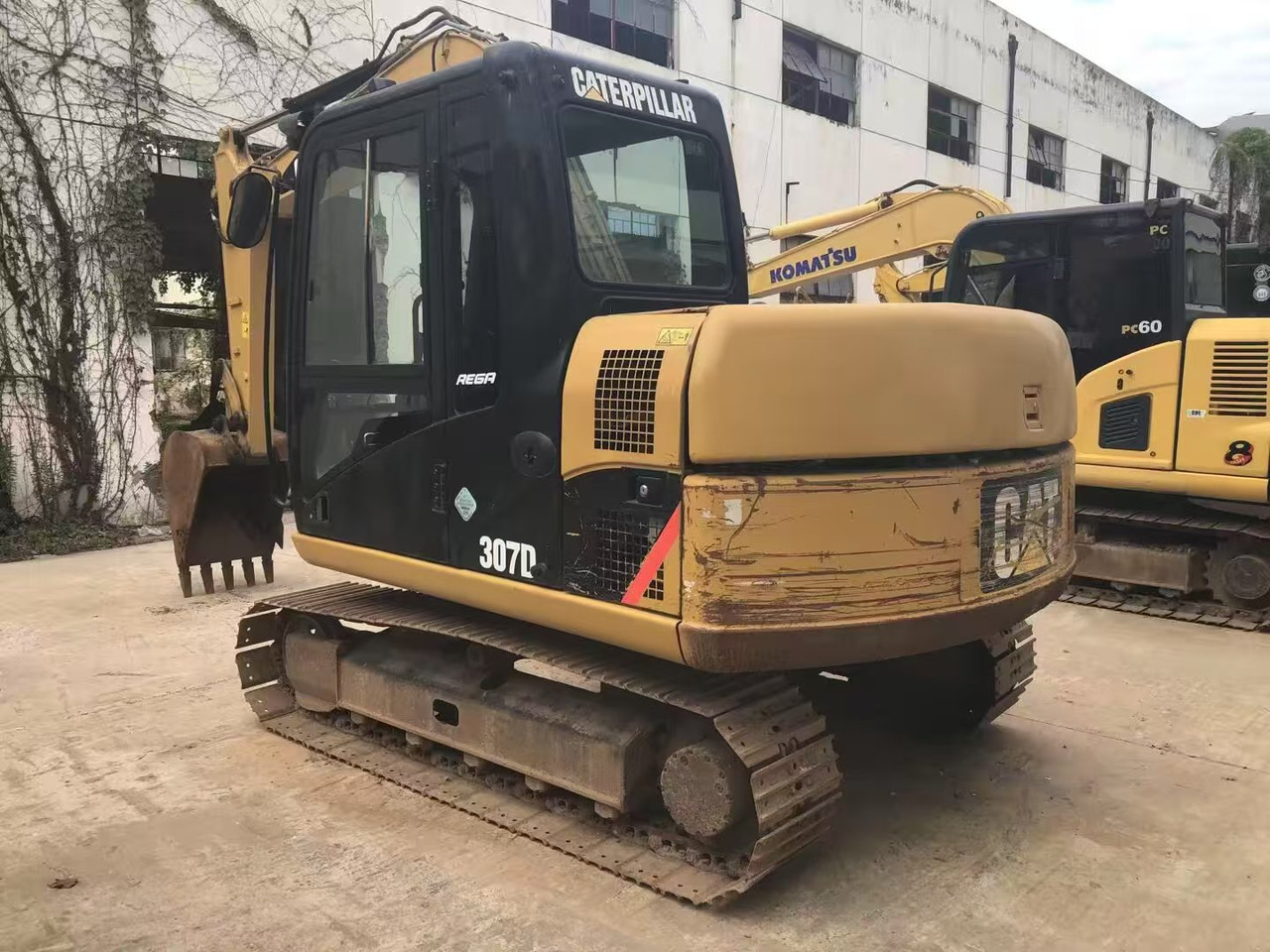 CATERPILLAR 307D - Escavatore cingolato: foto 2 CATERPILLAR 307D - Escavatore cingolato: foto 2