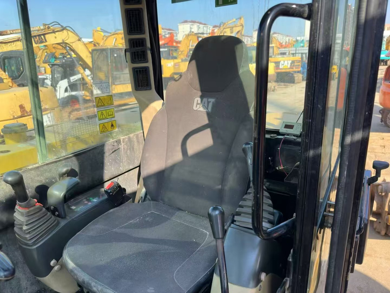 CATERPILLAR 307D - Escavatore cingolato: foto 4 CATERPILLAR 307D - Escavatore cingolato: foto 4