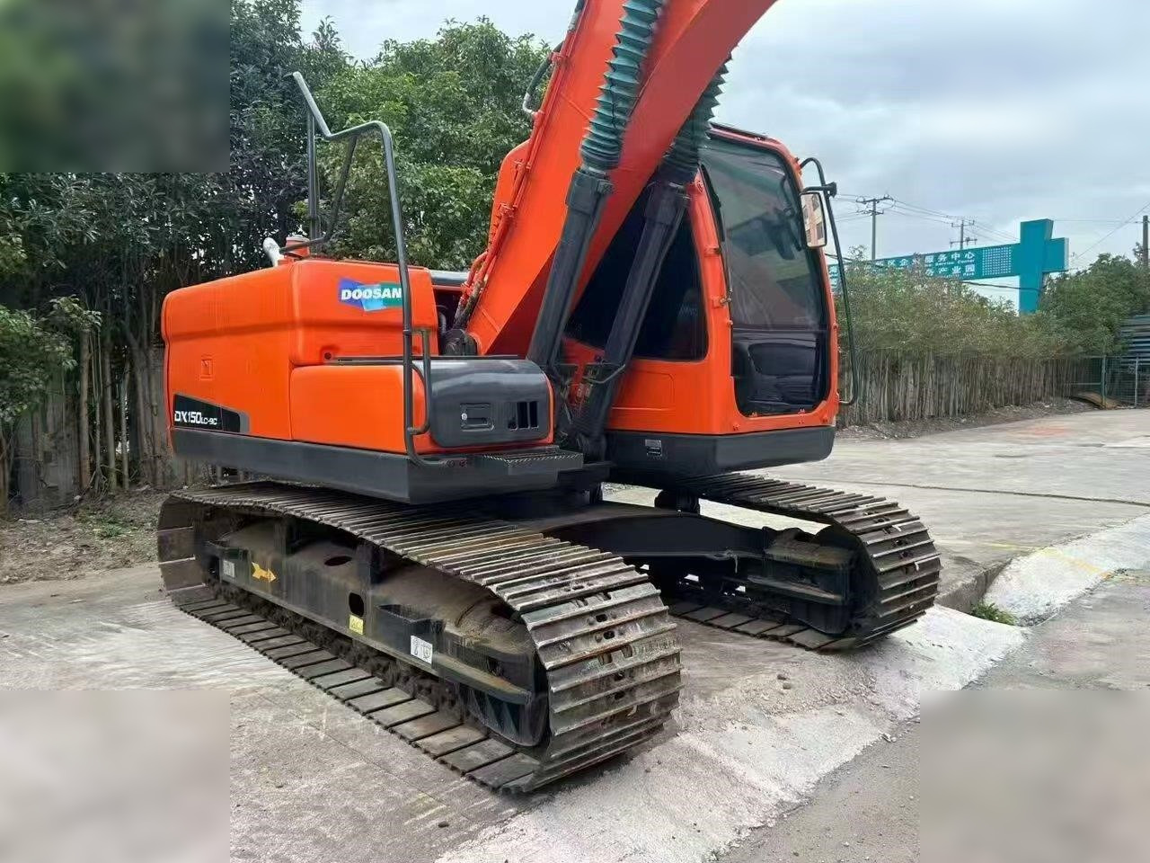 DOOSAN DX150W-9C - Escavatore cingolato: foto 1 DOOSAN DX150W-9C - Escavatore cingolato: foto 1