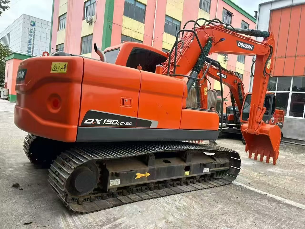 Doosan DX150 - Escavatore cingolato: foto 2 Doosan DX150 - Escavatore cingolato: foto 2