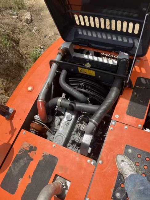 HITACHI ZX120 - Escavatore cingolato: foto 4 HITACHI ZX120 - Escavatore cingolato: foto 4