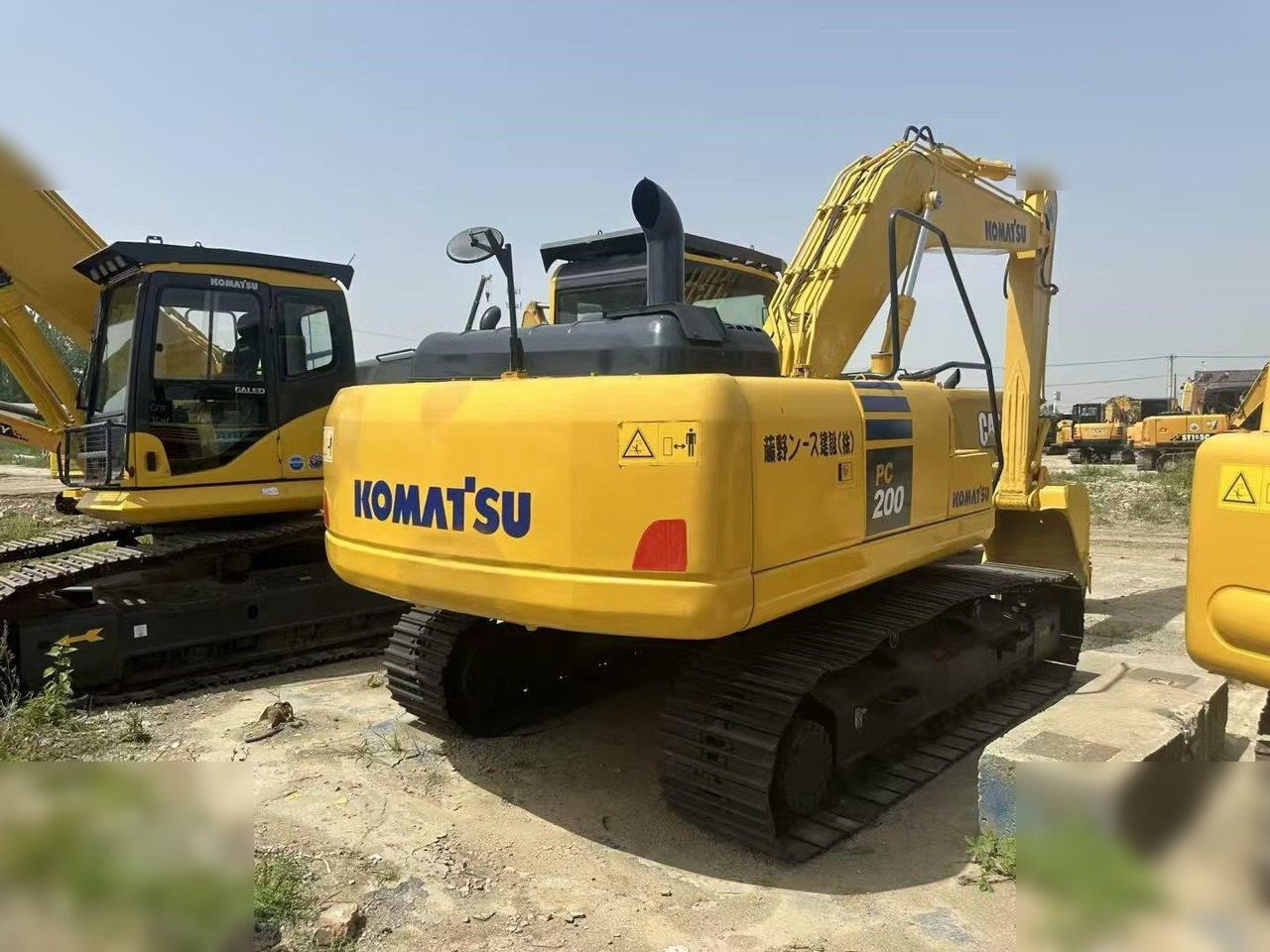 KOMATSU PC200-8 - Escavatore cingolato: foto 2 KOMATSU PC200-8 - Escavatore cingolato: foto 2