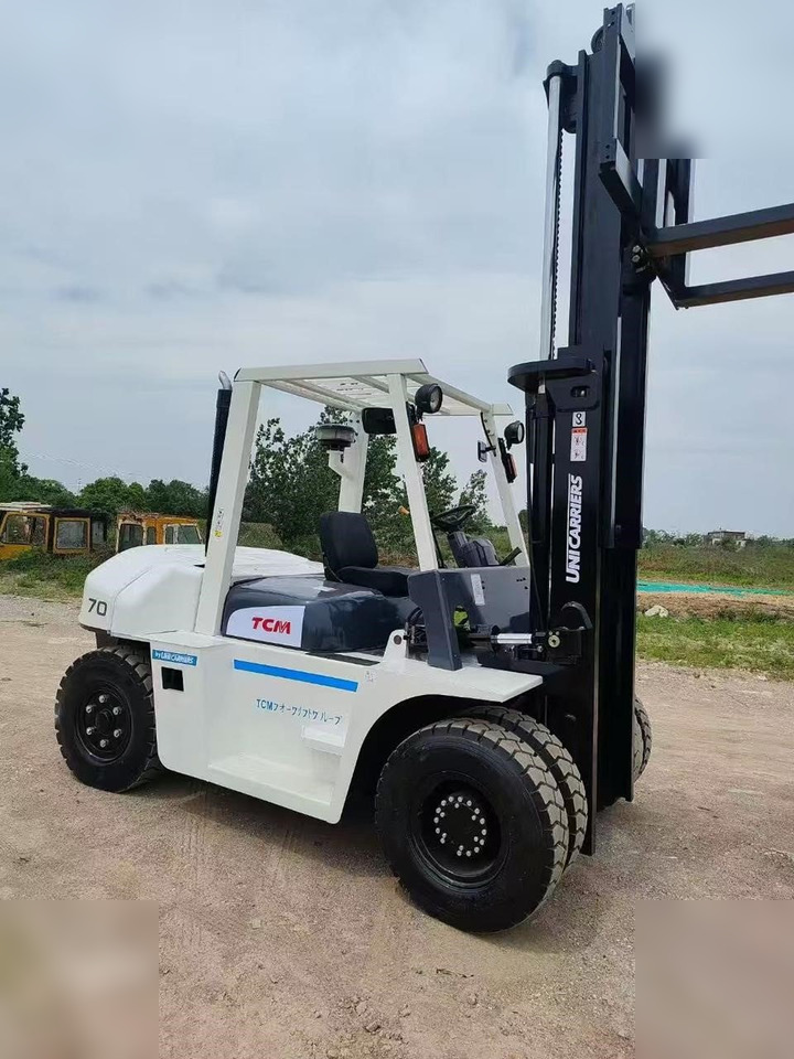 TCM FD70-9 - Carrello elevatore a gas: foto 4 TCM FD70-9 - Carrello elevatore a gas: foto 4