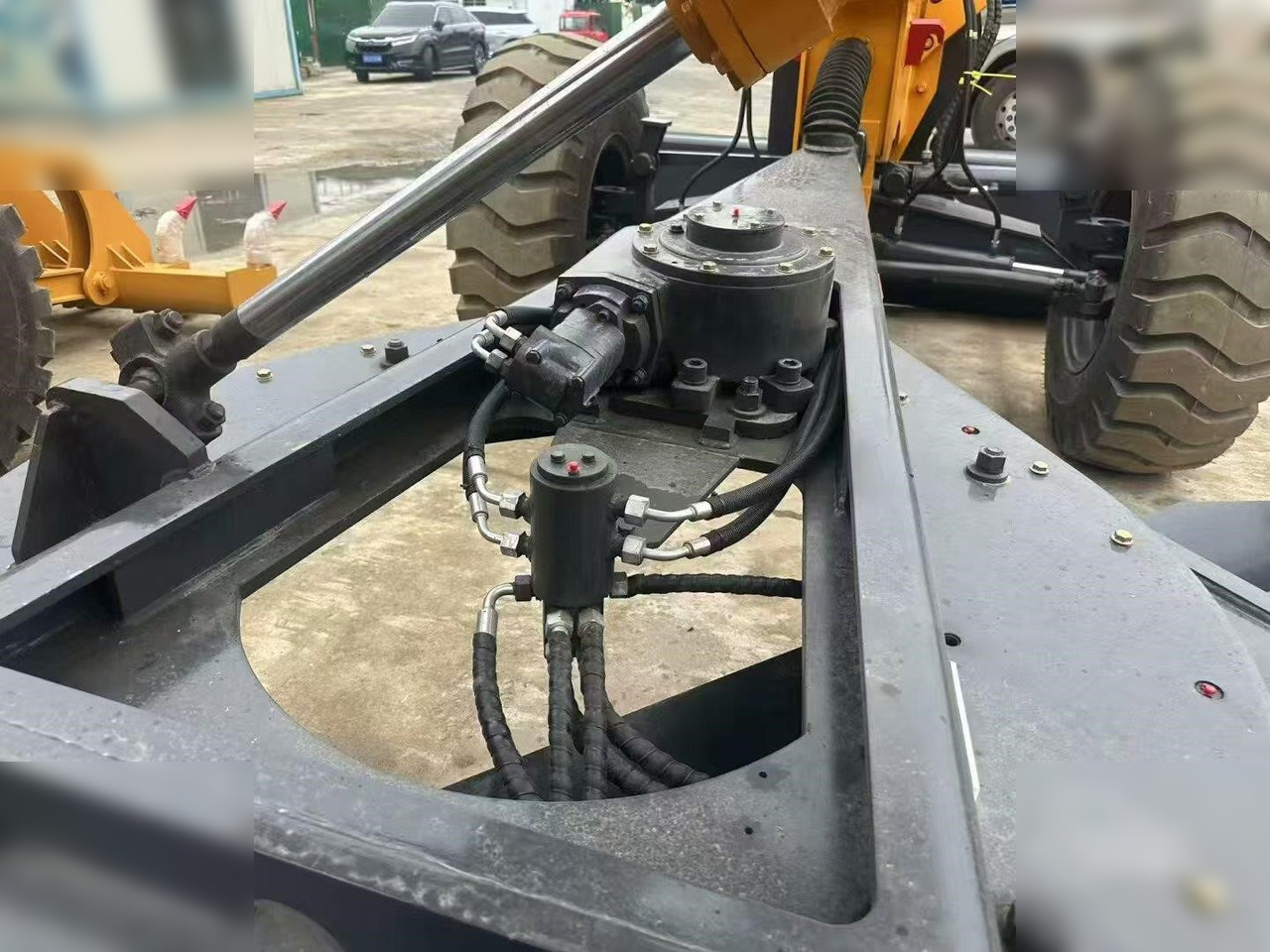 XCMG GR2153 - Grader: foto 4 XCMG GR2153 - Grader: foto 4