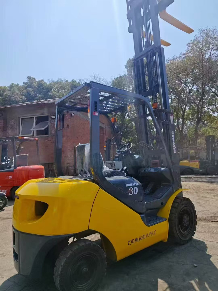 Komatsu FD50 - Escavatore: foto 4 Komatsu FD50 - Escavatore: foto 4