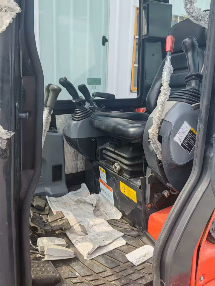 Kubota mini excavator - Miniescavatore: foto 4 Kubota mini excavator - Miniescavatore: foto 4