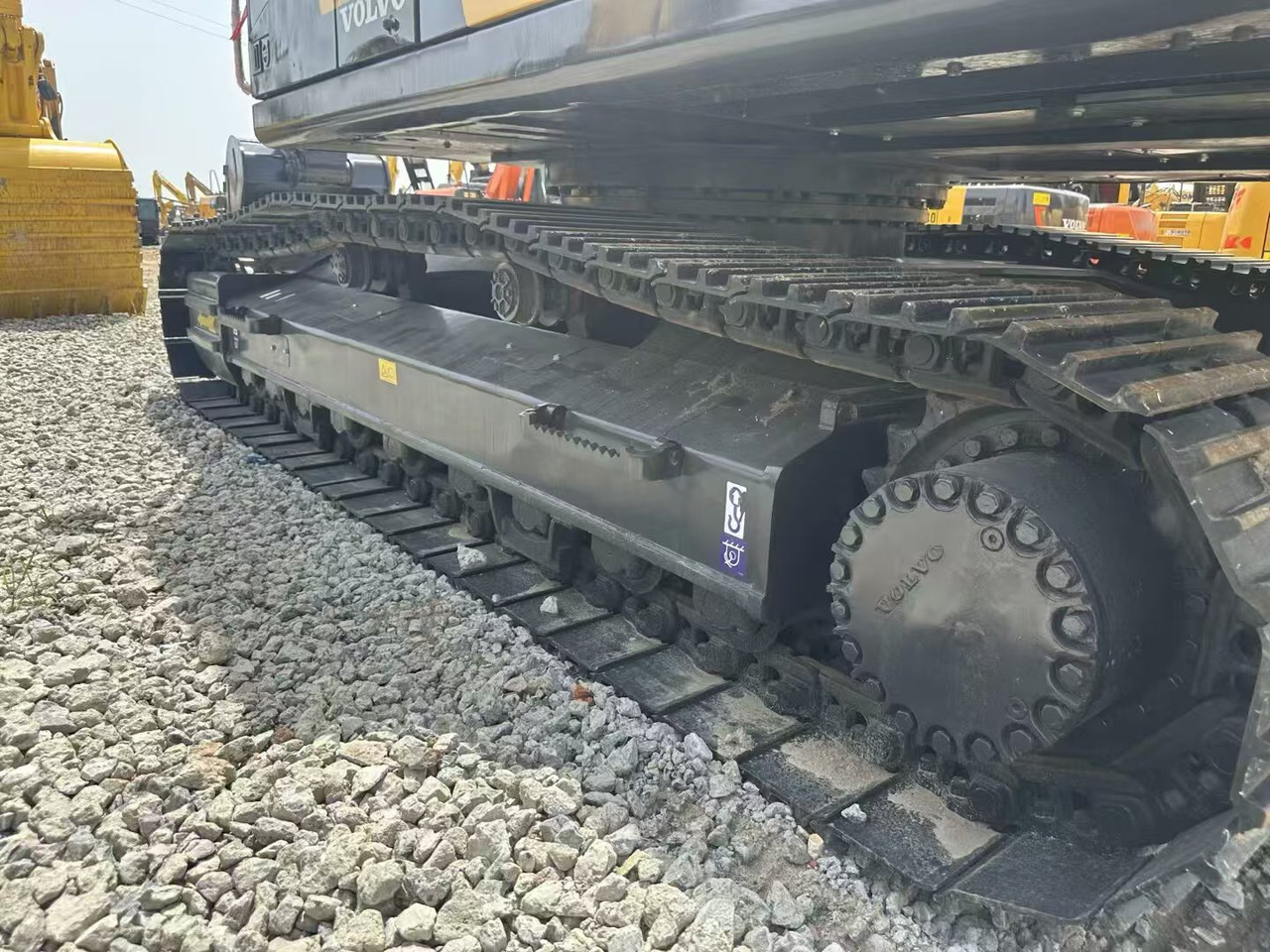Escavatore cingolato volvo EC300: foto 11