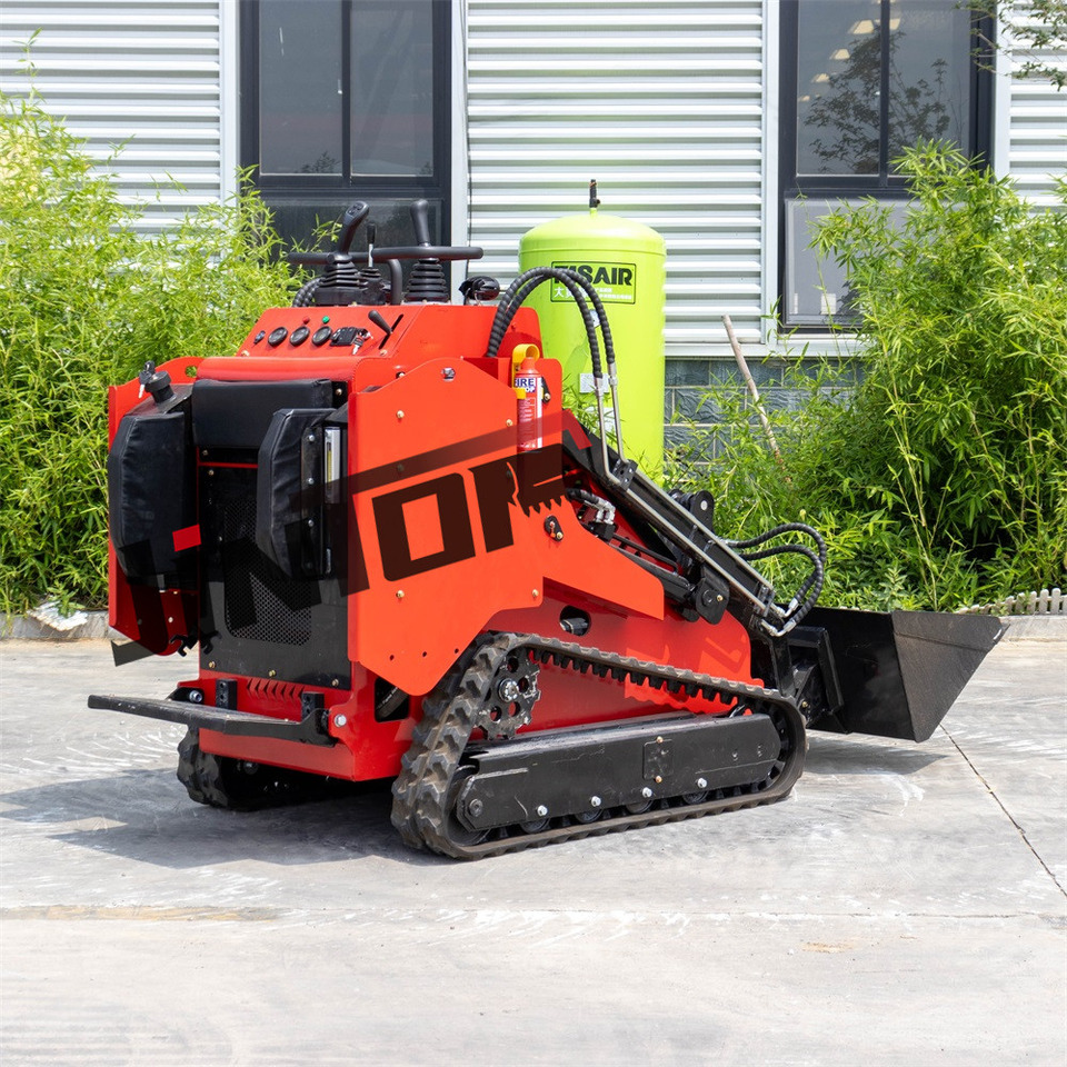 Powerful skid steer loader with different attachments - Minipala cingolata: foto 3 Powerful skid steer loader with different attachments - Minipala cingolata: foto 3