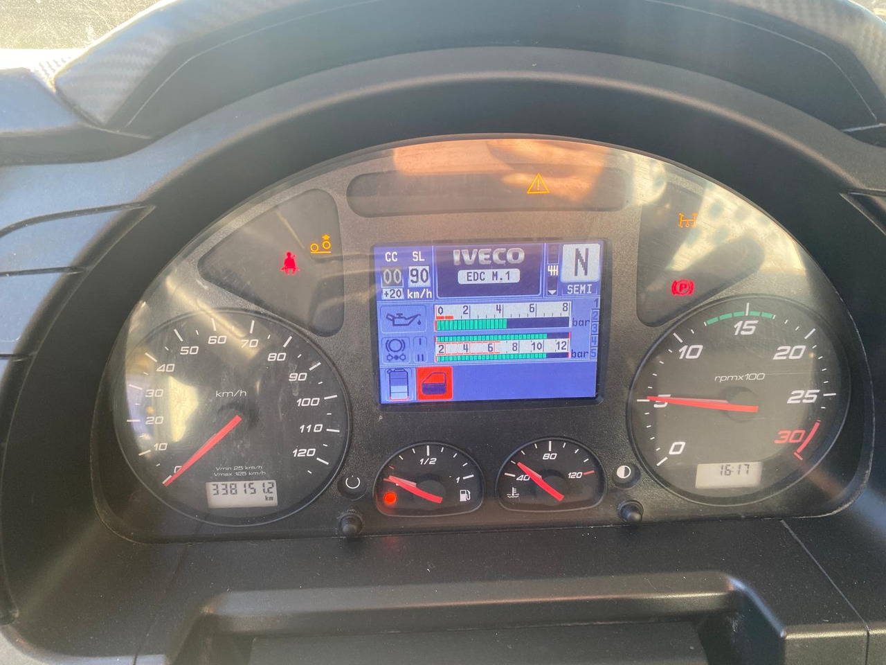 Leasing di IVECO AD260S36 IVECO AD260S36: foto 13