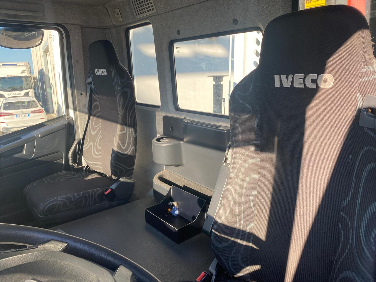 Leasing di IVECO AD260S36 IVECO AD260S36: foto 9