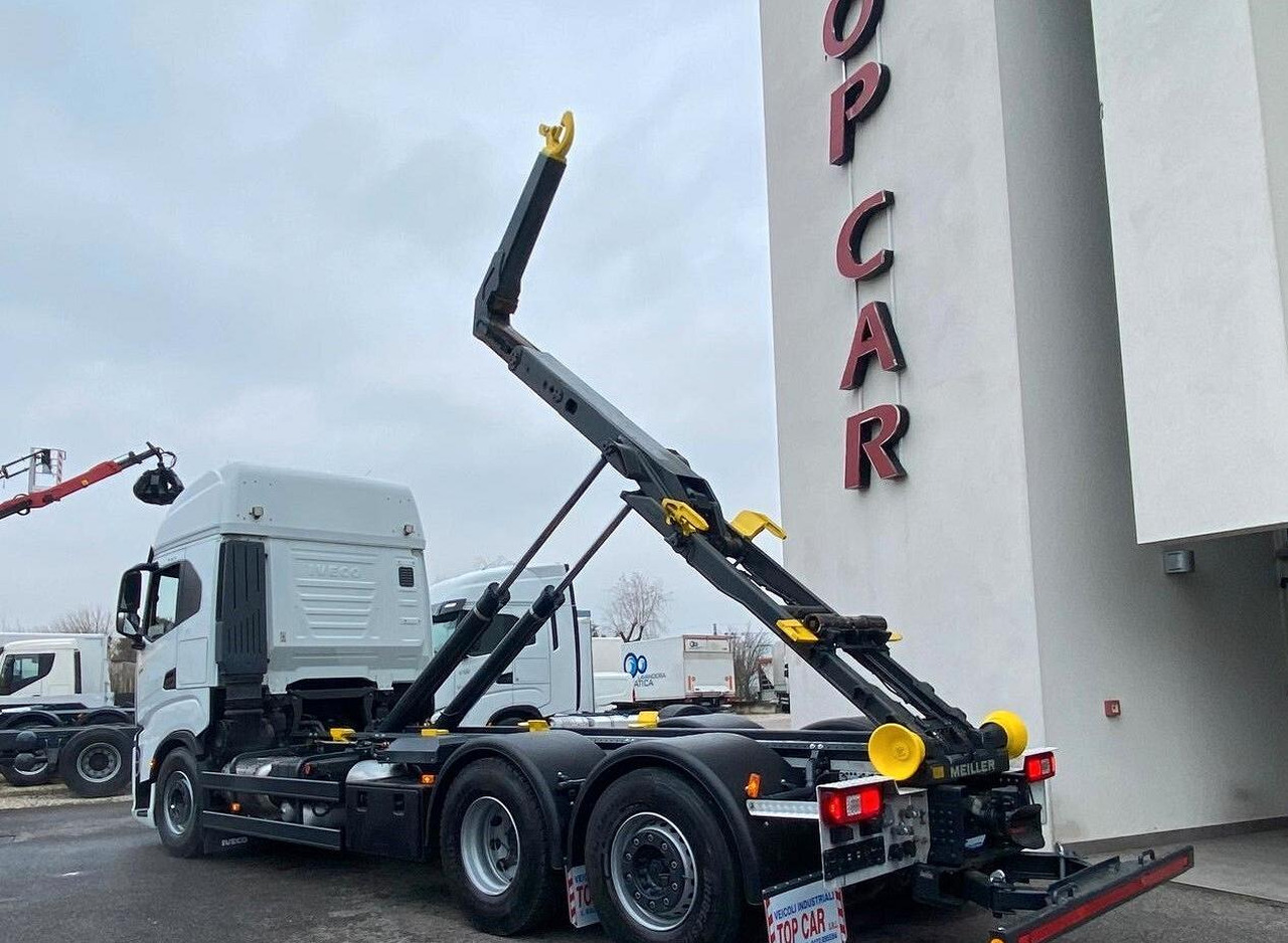 IVECO S-WAY 480 SCARRABILE FULL PNEUMATIC EURO 6 - Autocarro scarrabile: foto 4 IVECO S-WAY 480 SCARRABILE FULL PNEUMATIC EURO 6 - Autocarro scarrabile: foto 4