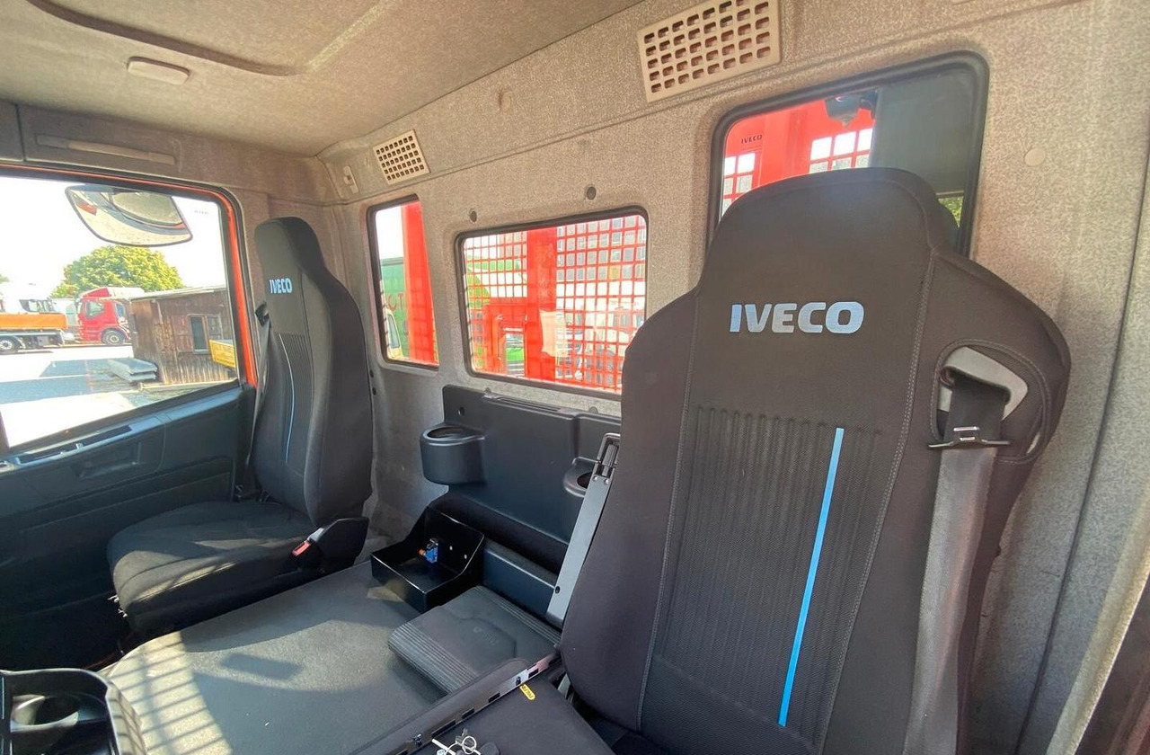 IVECO STRALIS 310 CASSONE FISSO E GRU - Autocarro con pianale/ Cassone fisso, Camion con gru: foto 2 IVECO STRALIS 310 CASSONE FISSO E GRU - Autocarro con pianale/ Cassone fisso, Camion con gru: foto 2