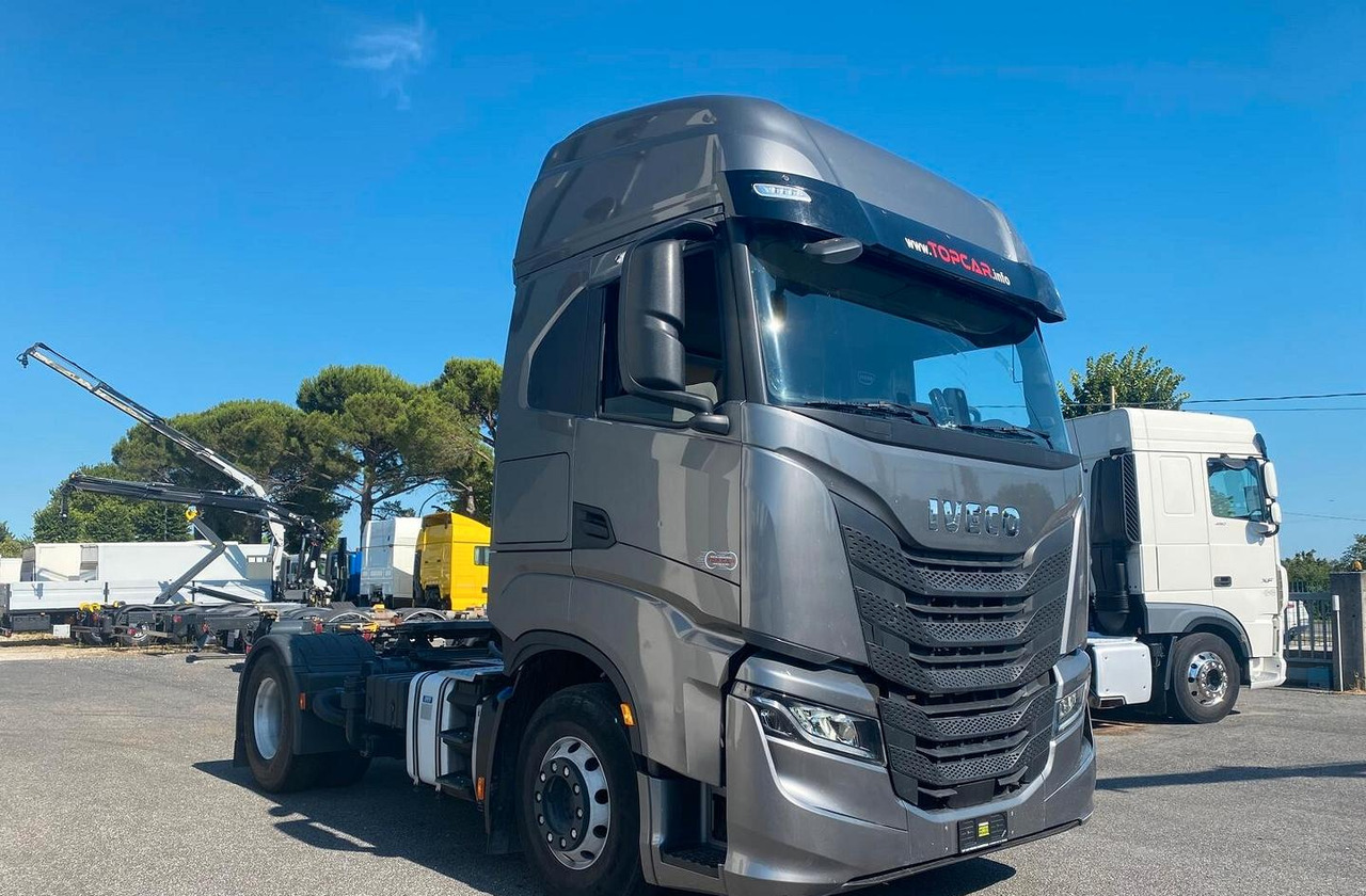IVECO S-WAY 480 TRATTORE STRADALE FULL PNEUMATICO - Trattore stradale: foto 2 IVECO S-WAY 480 TRATTORE STRADALE FULL PNEUMATICO - Trattore stradale: foto 2