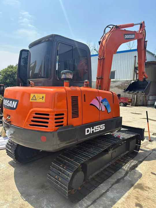 90% New Mini Excavator Doosan DH55 Second-hand Excavator 5 Ton Mini Used Excavator for Sale in Low Price - Miniescavatore: foto 2 90% New Mini Excavator Doosan DH55 Second-hand Excavator 5 Ton Mini Used Excavator for Sale in Low Price - Miniescavatore: foto 2