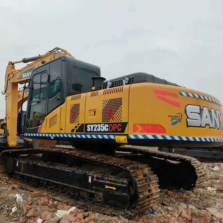 China Brand Used Sany Sy235c Mini Excavator 6ton Crawler Earth Digger Machine for Sale - Escavatore cingolato: foto 1 China Brand Used Sany Sy235c Mini Excavator 6ton Crawler Earth Digger Machine for Sale - Escavatore cingolato: foto 1