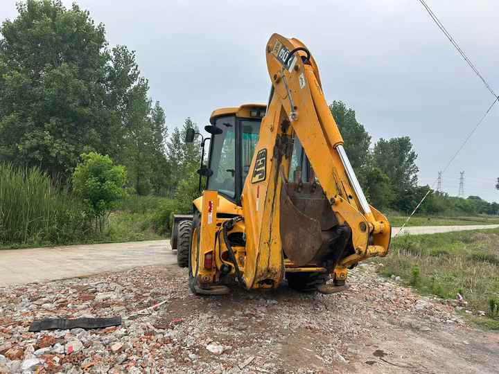 Low Price JCB 3CX Backhoe Loader in Excellent Condition for Sale JCB3CX JCB 4CX Available for Sale - Terna: foto 4 Low Price JCB 3CX Backhoe Loader in Excellent Condition for Sale JCB3CX JCB 4CX Available for Sale - Terna: foto 4