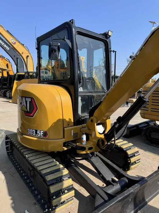 Nearly 90% Brand New Caterpillar 303.5 3tons Mini Excavator for Sale Cat 303.5 305.5 306 307 Excavator in Stock for Sale - Miniescavatore: foto 5 Nearly 90% Brand New Caterpillar 303.5 3tons Mini Excavator for Sale Cat 303.5 305.5 306 307 Excavator in Stock for Sale - Miniescavatore: foto 5