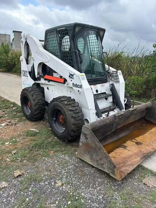 USED BOBCAT S300 Skid-steer Loader with Very Good Performance Is for Sale at a Low Price. S160/s185/s220/330 in Stock - Minipala: foto 2 USED BOBCAT S300 Skid-steer Loader with Very Good Performance Is for Sale at a Low Price. S160/s185/s220/330 in Stock - Minipala: foto 2