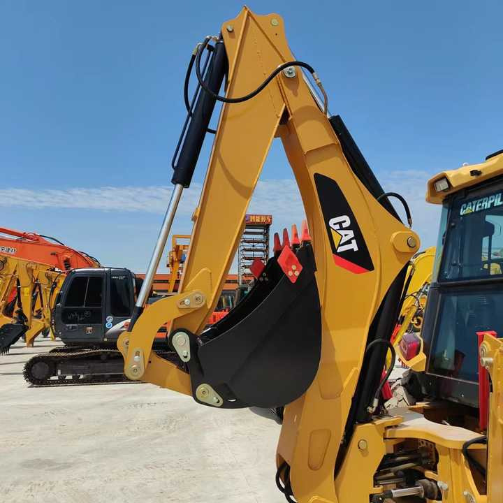 Used Cat 420F Backhoe Excavator Hot Sale Hefei Zhaomi Construction Machinery Co.ltd - Terna: foto 4 Used Cat 420F Backhoe Excavator Hot Sale Hefei Zhaomi Construction Machinery Co.ltd - Terna: foto 4