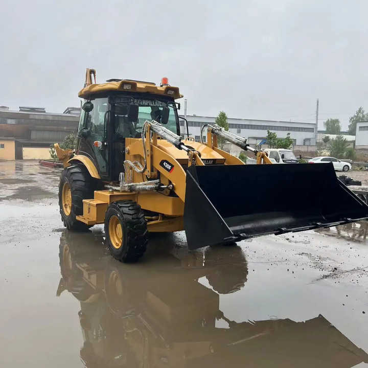 Used Caterpillar CAT 420F Backhoe Loader Retro Excavator CAT420F Cheap Price for Sale - Terna: foto 2 Used Caterpillar CAT 420F Backhoe Loader Retro Excavator CAT420F Cheap Price for Sale - Terna: foto 2