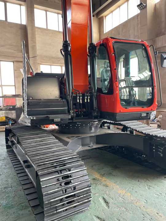 Used Digger DOOSAN DX260 Construction Machinery Construction Digger Used DOOSAN DX260 Cheap Excavator - Escavatore cingolato: foto 3 Used Digger DOOSAN DX260 Construction Machinery Construction Digger Used DOOSAN DX260 Cheap Excavator - Escavatore cingolato: foto 3