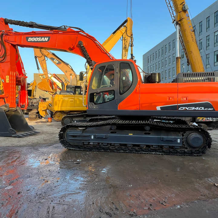 Used Large Doosan DX340 Excavator Original DX340-9 Used Excavator 34 Tons DX340lc-9c Hydraulic Excavator Sold Well - Escavatore cingolato: foto 1 Used Large Doosan DX340 Excavator Original DX340-9 Used Excavator 34 Tons DX340lc-9c Hydraulic Excavator Sold Well - Escavatore cingolato: foto 1