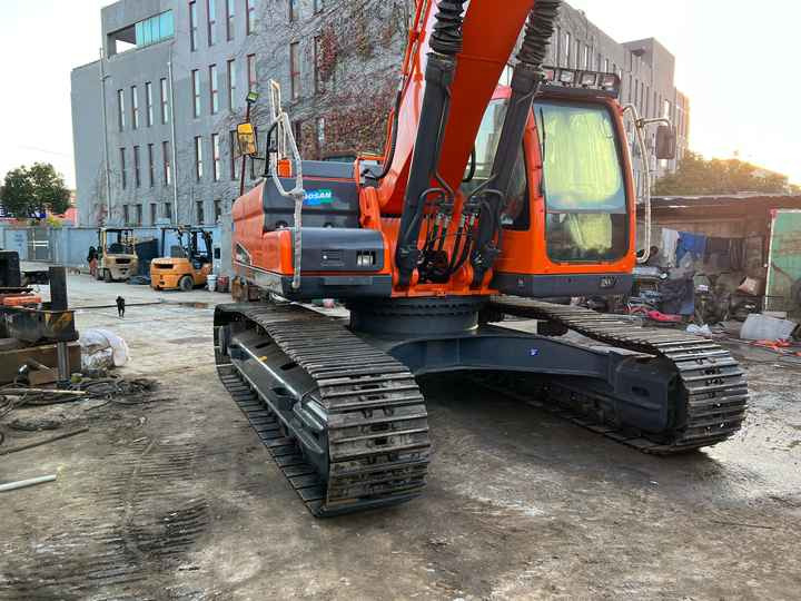 Used Large Doosan DX340 Excavator Original DX340-9 Used Excavator 34 Tons DX340lc-9c Hydraulic Excavator Sold Well - Escavatore cingolato: foto 5 Used Large Doosan DX340 Excavator Original DX340-9 Used Excavator 34 Tons DX340lc-9c Hydraulic Excavator Sold Well - Escavatore cingolato: foto 5