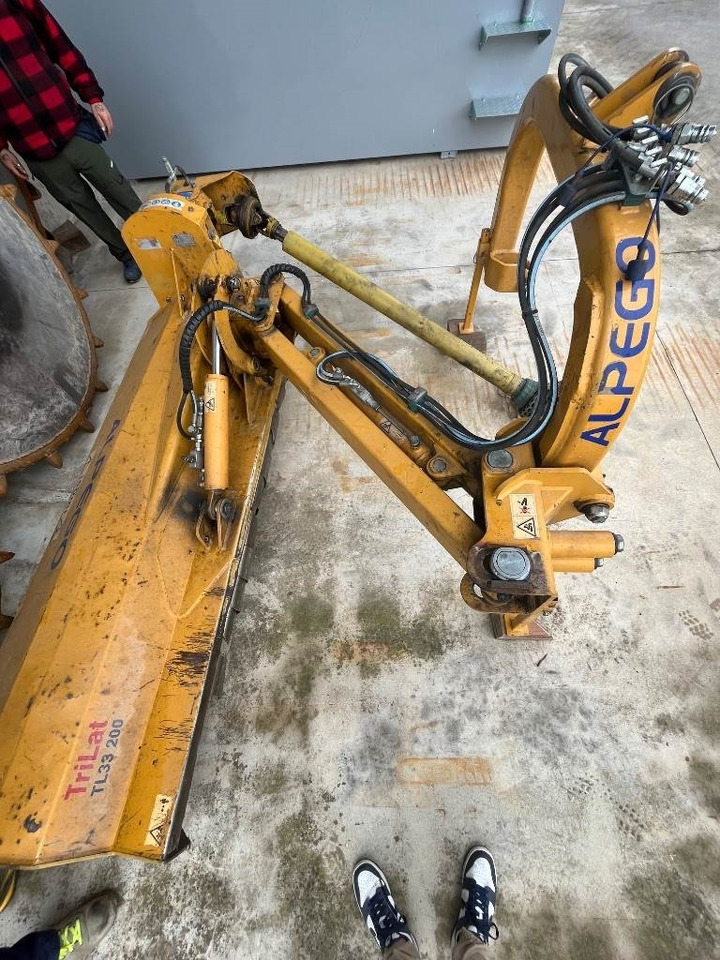 Alpego TL33 200 - Trincia a martelli: foto 5 Alpego TL33 200 - Trincia a martelli: foto 5