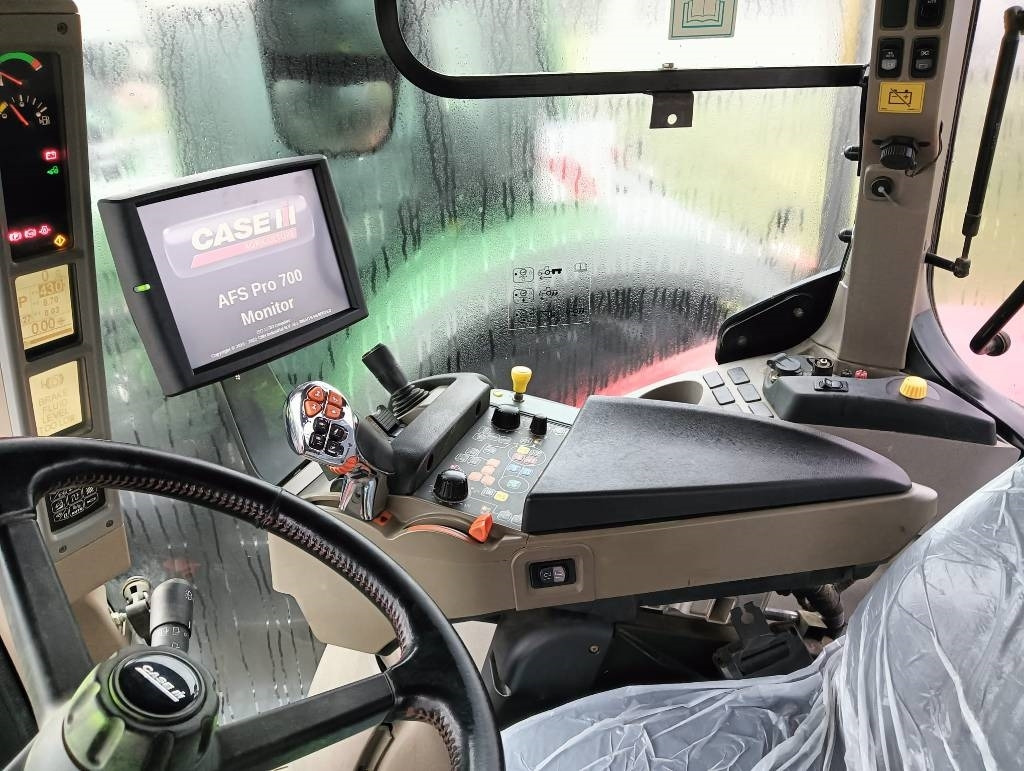 Trattore Case Optum 270: foto 7
