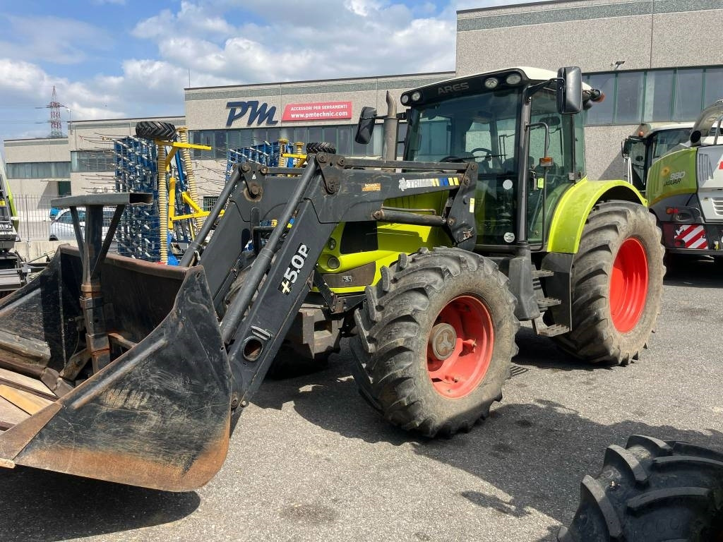 Claas Ares 697 - Trattore: foto 1 Claas Ares 697 - Trattore: foto 1