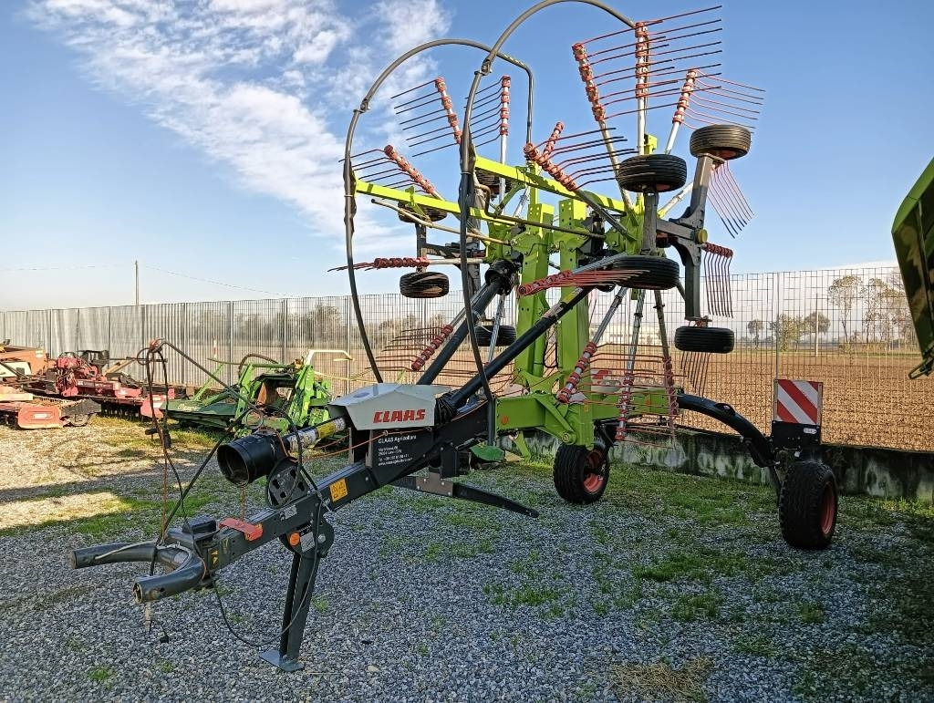 Claas LINER 2600 TREND - Voltafieno: foto 1 Claas LINER 2600 TREND - Voltafieno: foto 1