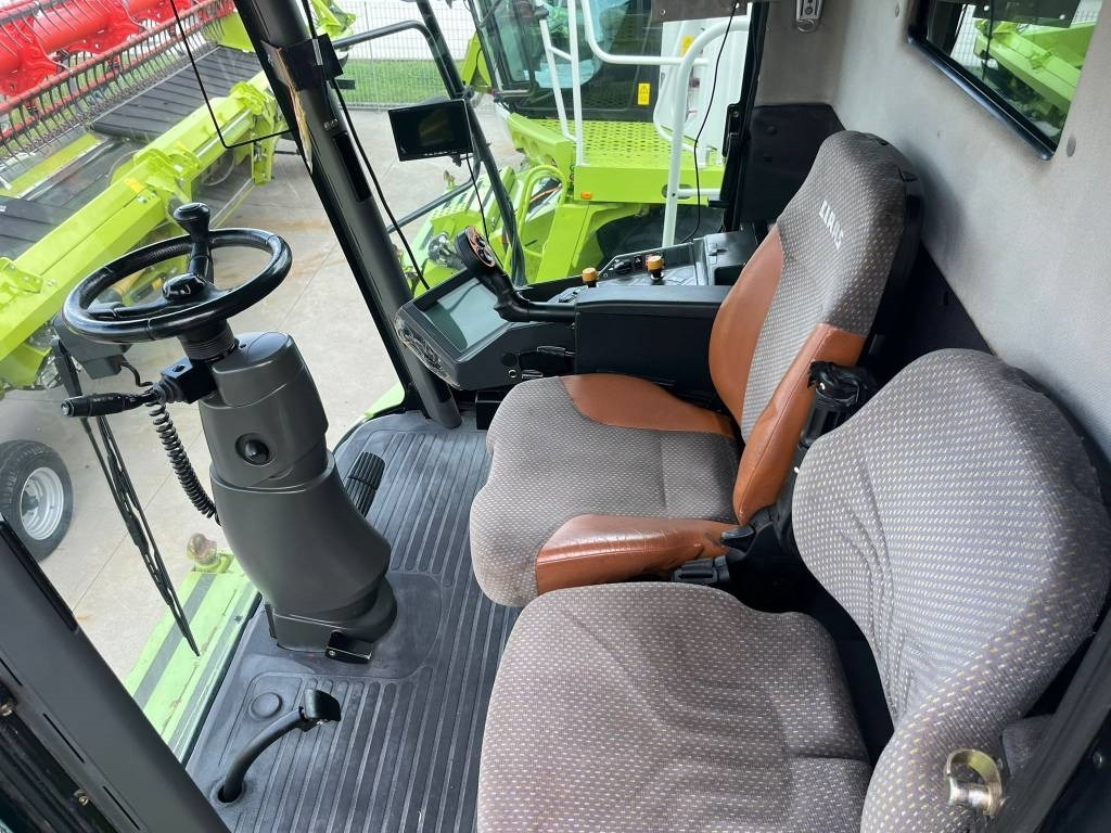Claas Lexion 560 TT - Mietitrebbia: foto 4 Claas Lexion 560 TT - Mietitrebbia: foto 4