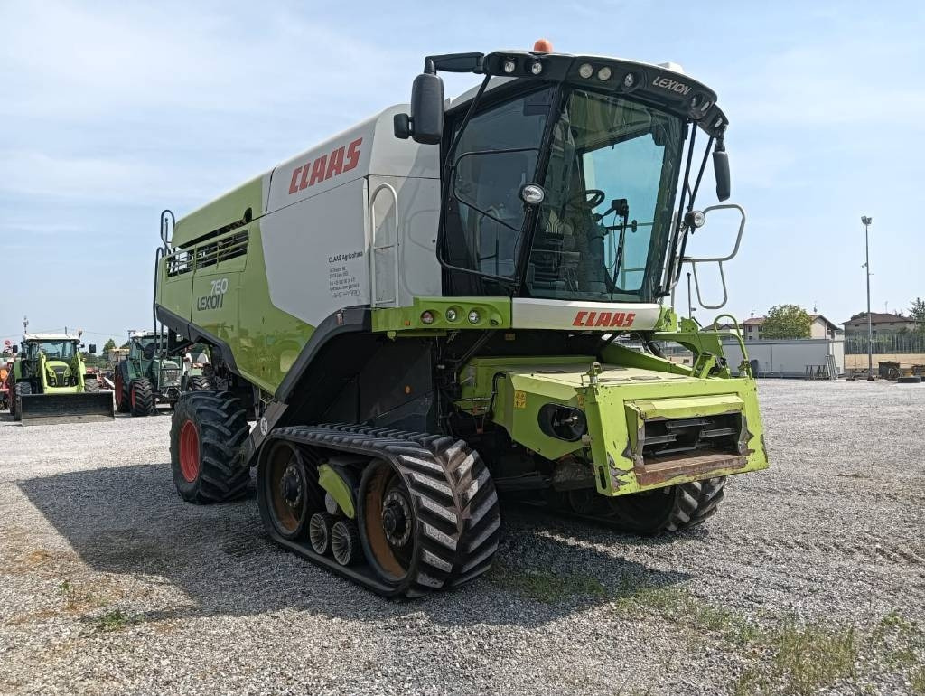 Claas Lexion 760 TT - Mietitrebbia: foto 1 Claas Lexion 760 TT - Mietitrebbia: foto 1