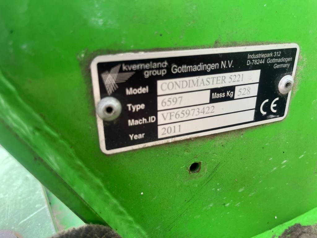 Deutz-fahr 5221 - Voltafieno: foto 4 Deutz-fahr 5221 - Voltafieno: foto 4