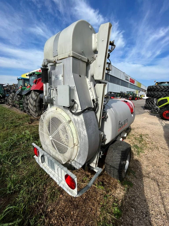 FAVARO 49 - Distribuzione del liquame: foto 2 FAVARO 49 - Distribuzione del liquame: foto 2