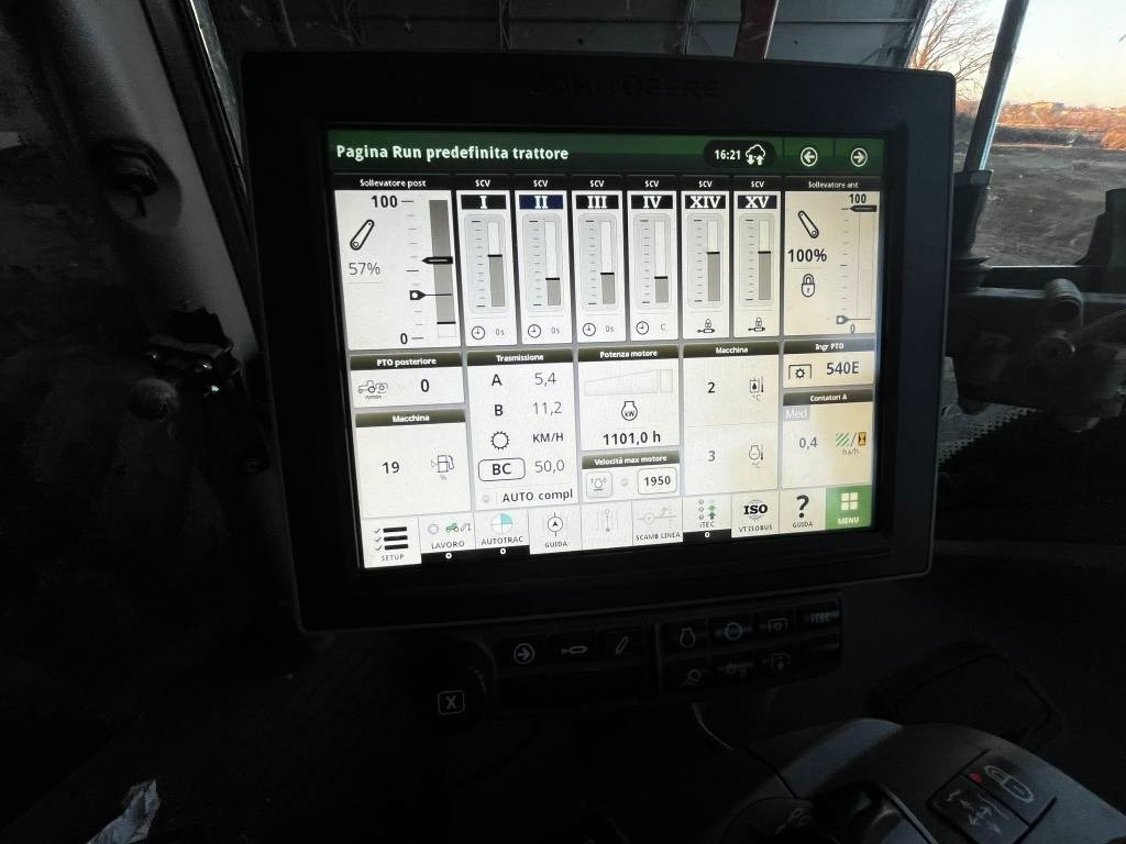 Trattore John Deere 6145 R: foto 8
