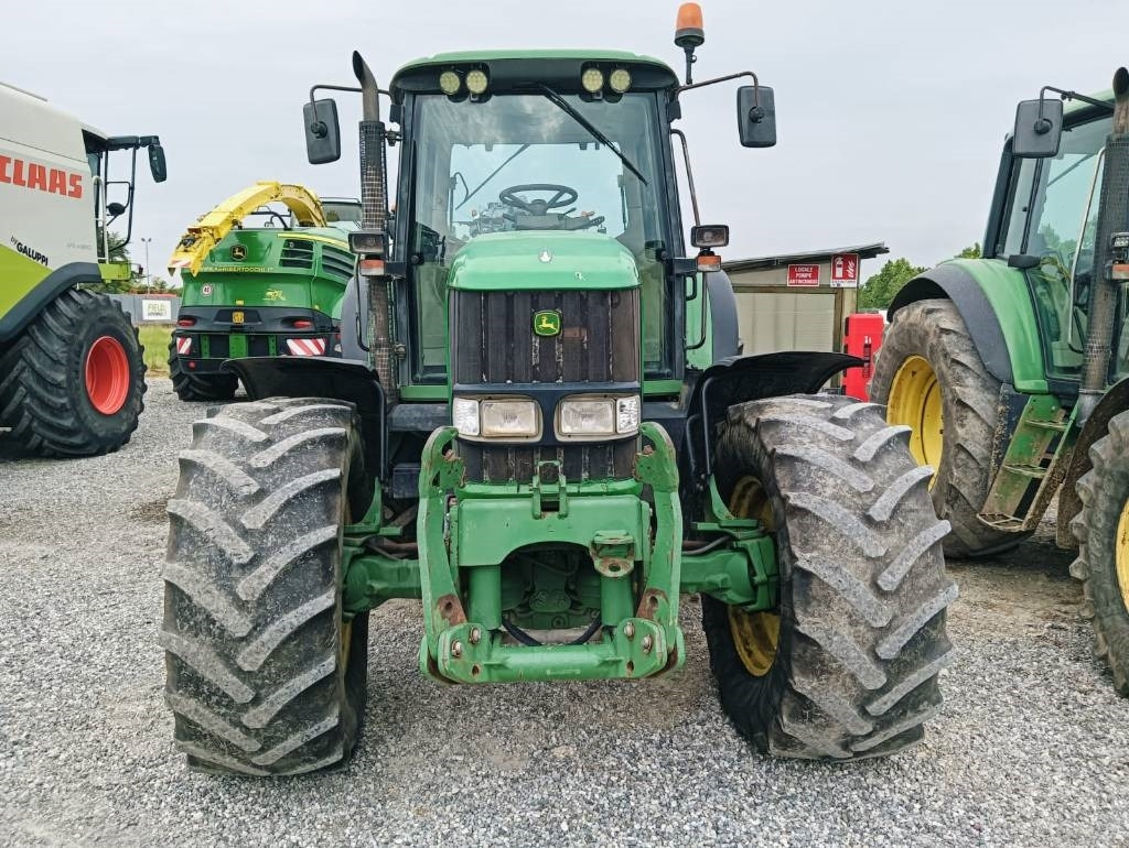 John Deere 6820 - Trattore: foto 2 John Deere 6820 - Trattore: foto 2