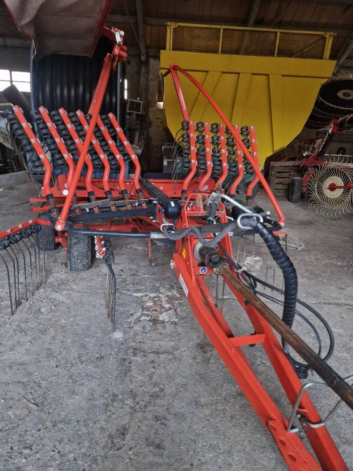 Kuhn 5031T - Voltafieno: foto 1 Kuhn 5031T - Voltafieno: foto 1